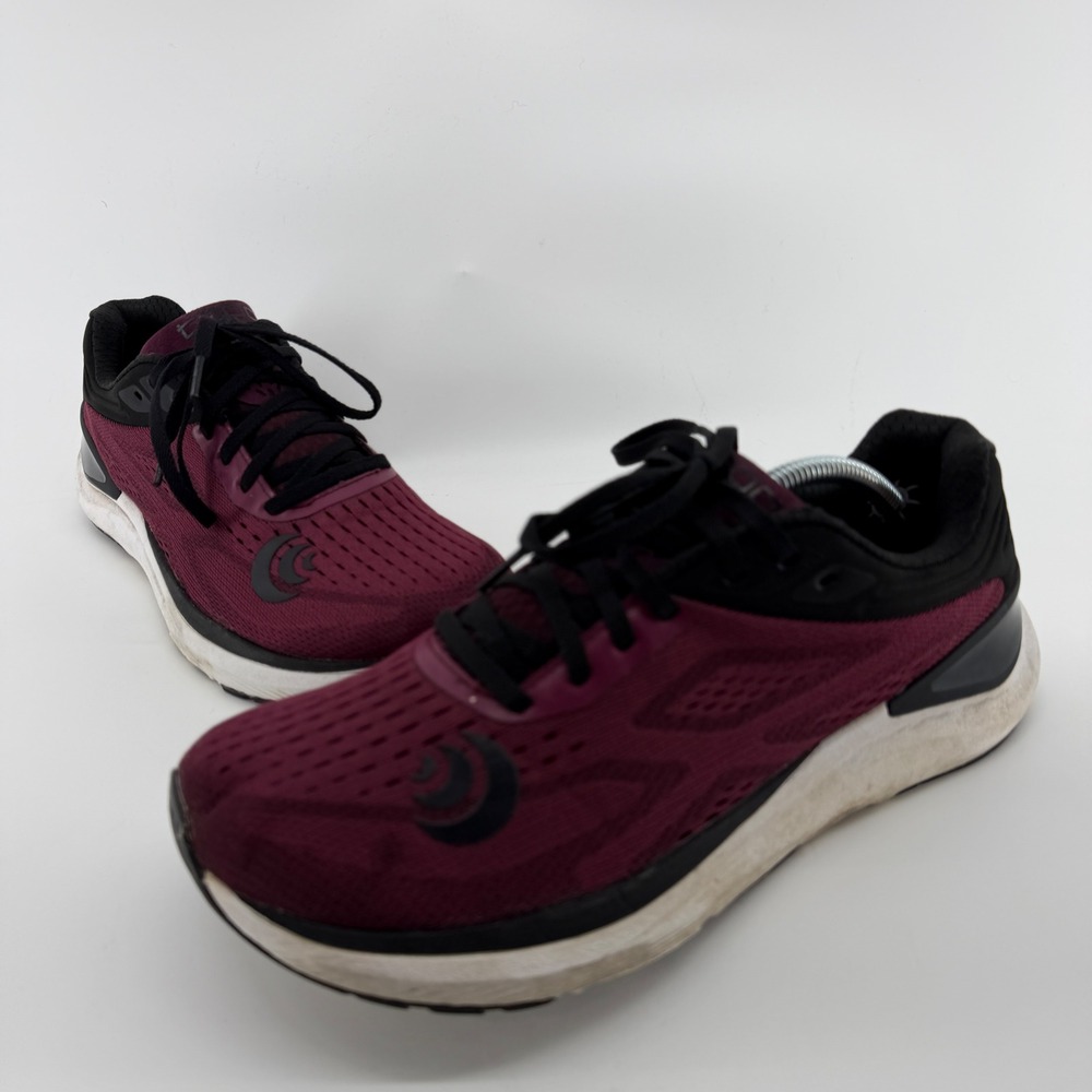 Topo Athletic Ultrafly 3 Womens Running Shoes Wine Black Size 9 W-Ultrafly 3